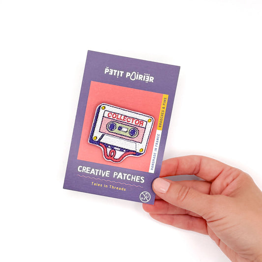 Broche Brodée “Collector d’instants” – Pour les souvenirs précieux