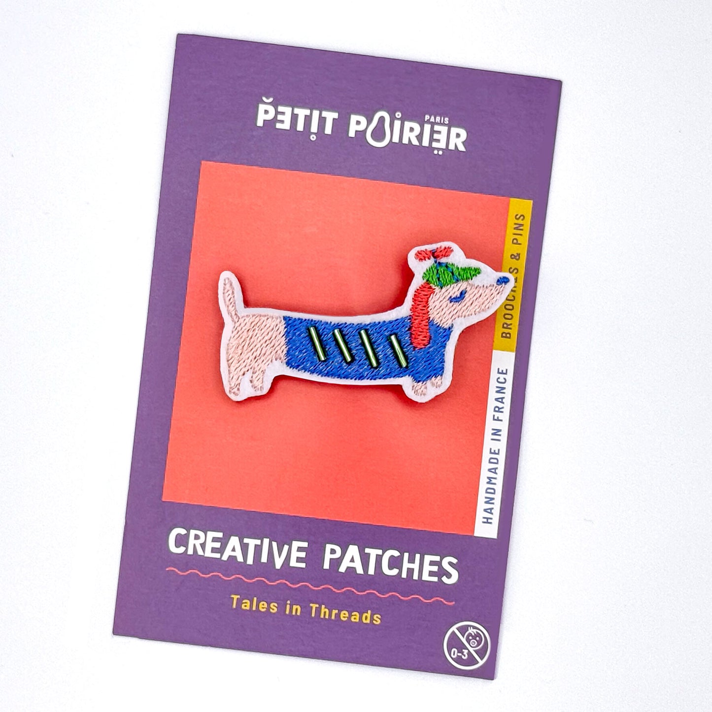 Broche Teckel Perlé – La touche chic et décalée