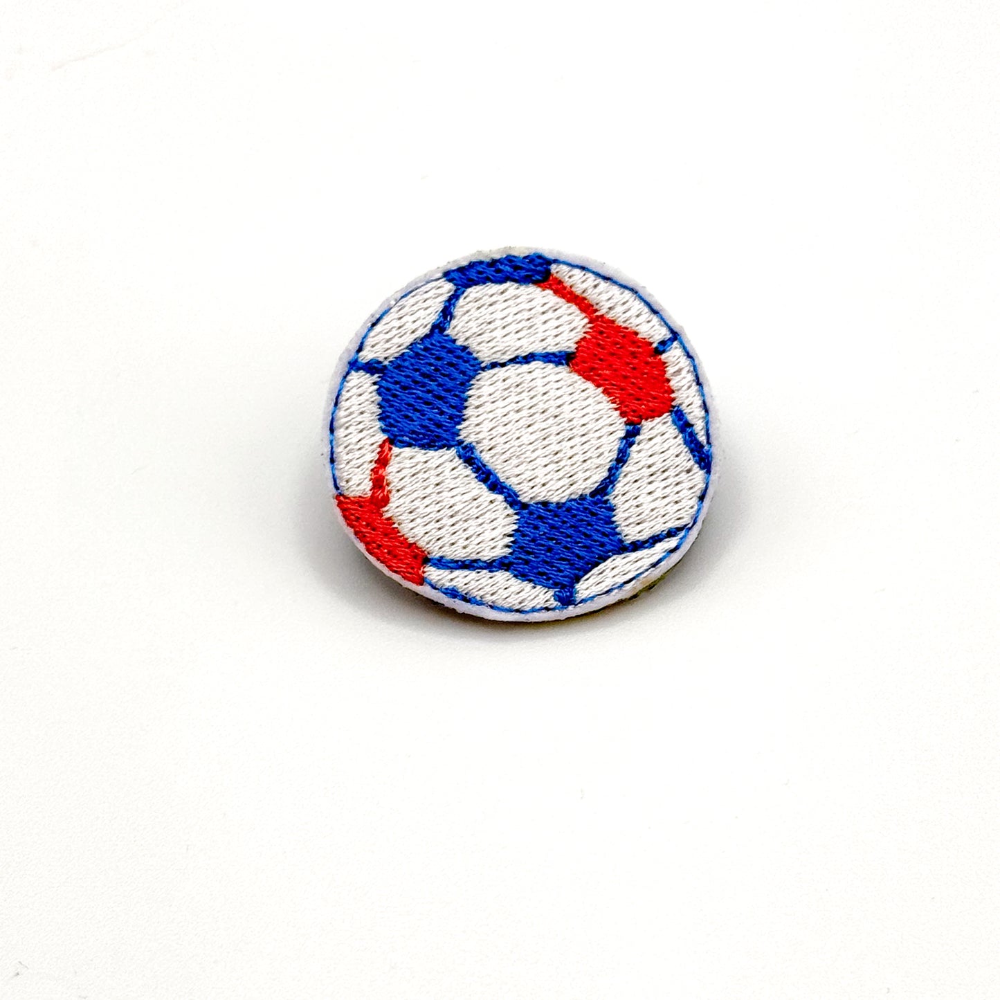 Pin's brodé Ballon de foot – Talisman d’équipe